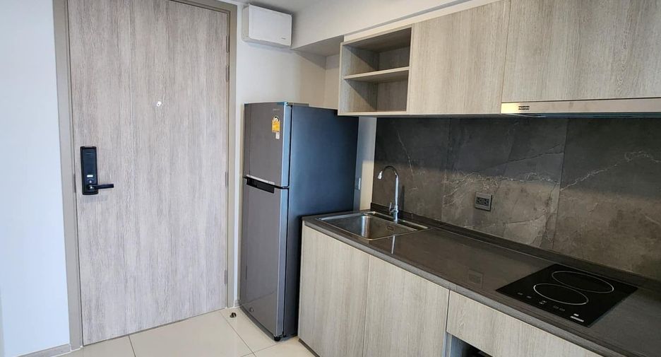 Wohnung zur Miete mit 1 Zimmer in Watthana, Bangkok