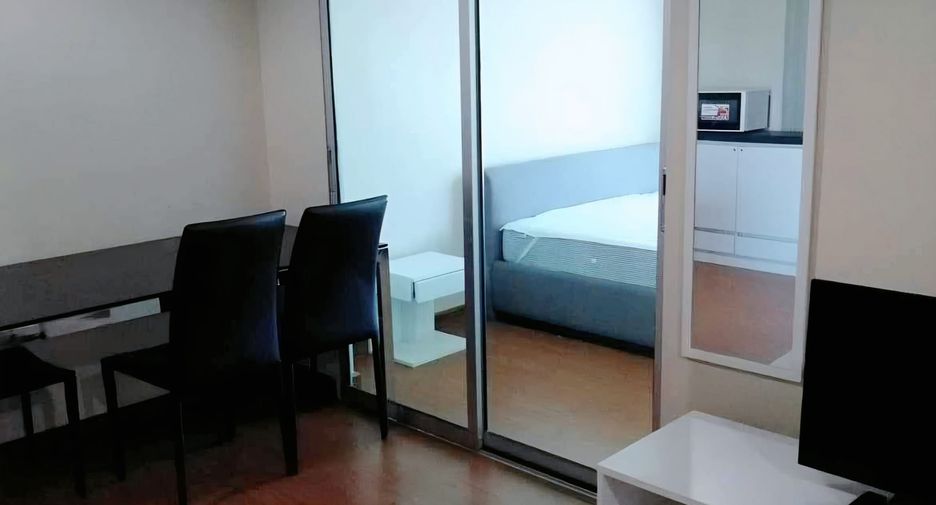 À louer 1 chambre condo à Huai Khwang, Bangkok