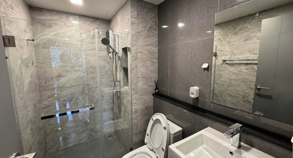 For rent 1 bed condo in Watthana, Bangkok