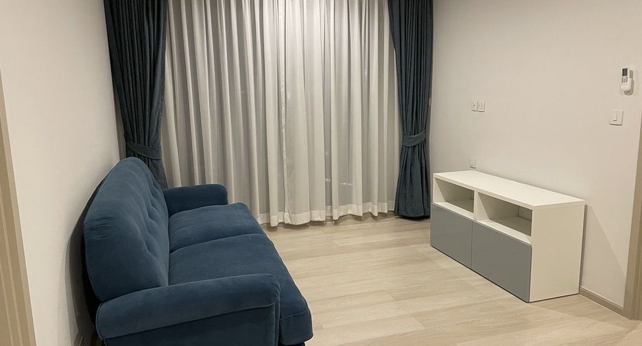 For rent 2 bedrooms condo in Pathum Wan, Bangkok