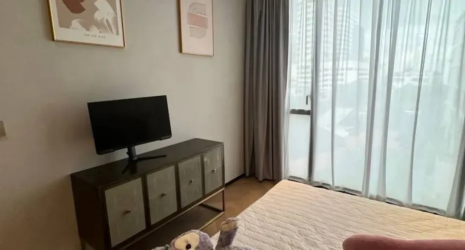 For rent 1 bed condo in Watthana, Bangkok