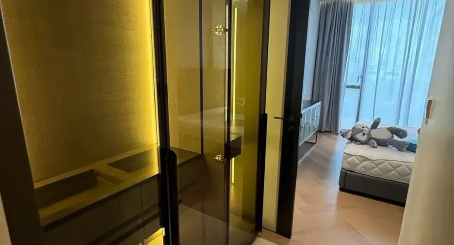 For rent 1 bed condo in Watthana, Bangkok