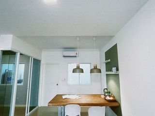 For rent 2 bedrooms townhouse in Saphan Sung, Bangkok