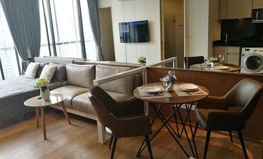Wohnung zur Miete mit Studio in Khlong Toei, Bangkok