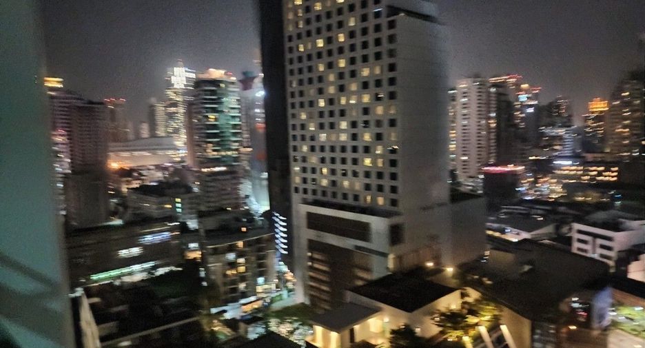 À louer 1 chambre condo à Khlong Toei, Bangkok