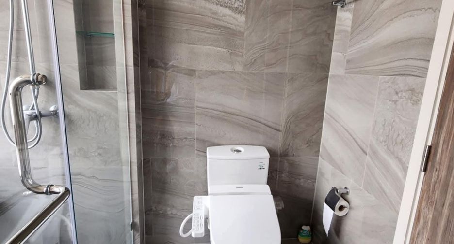 For rent 1 Beds condo in Khlong Toei, Bangkok