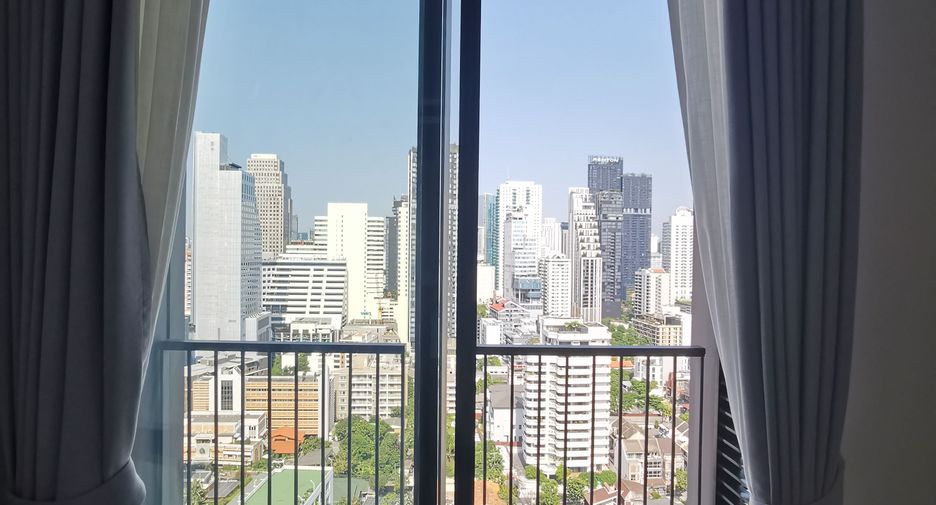 For rent 1 bed condo in Watthana, Bangkok