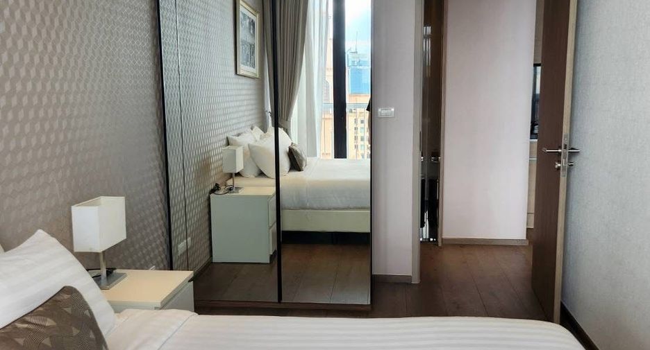 For rent 2 bedrooms condo in Khlong Toei, Bangkok