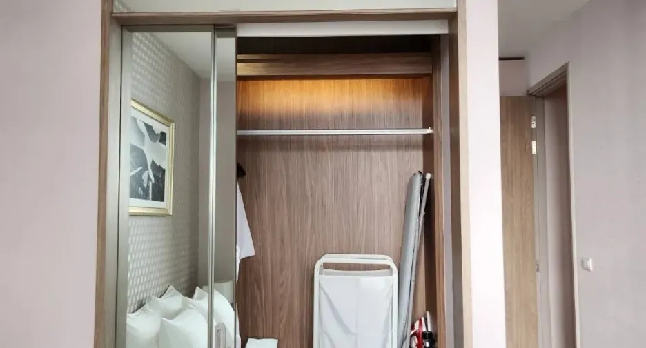 For rent 2 bedrooms condo in Khlong Toei, Bangkok