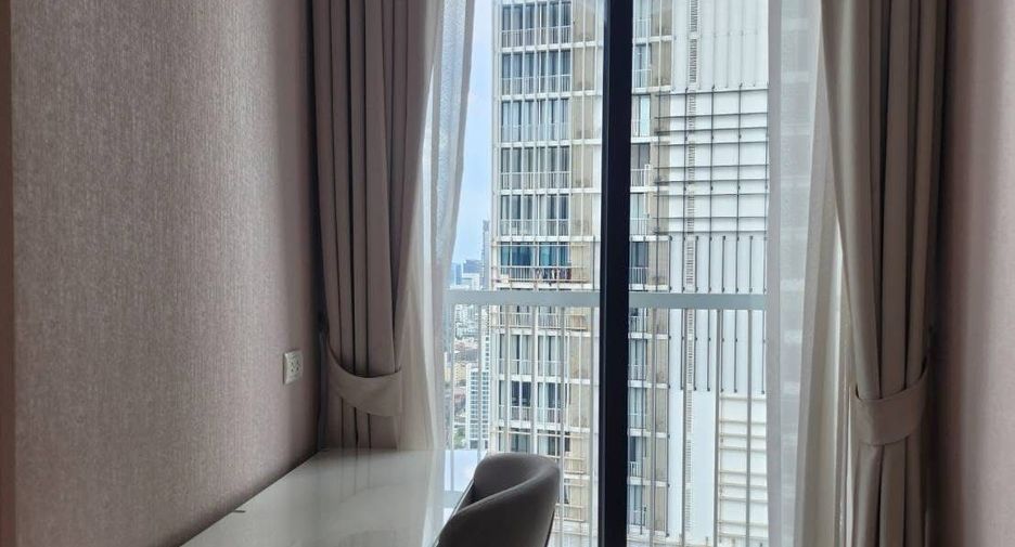 For rent 2 bedrooms condo in Khlong Toei, Bangkok