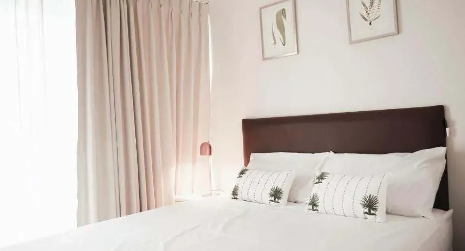 For rent 2 bedrooms condo in Khlong Toei, Bangkok