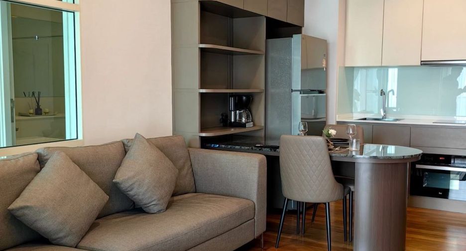 For rent 1 bed condo in Watthana, Bangkok
