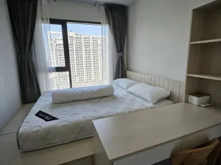 Wohnung zur Miete mit 1 Zimmer in Huai Khwang, Bangkok