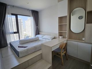 Wohnung zur Miete mit 1 Zimmer in Huai Khwang, Bangkok
