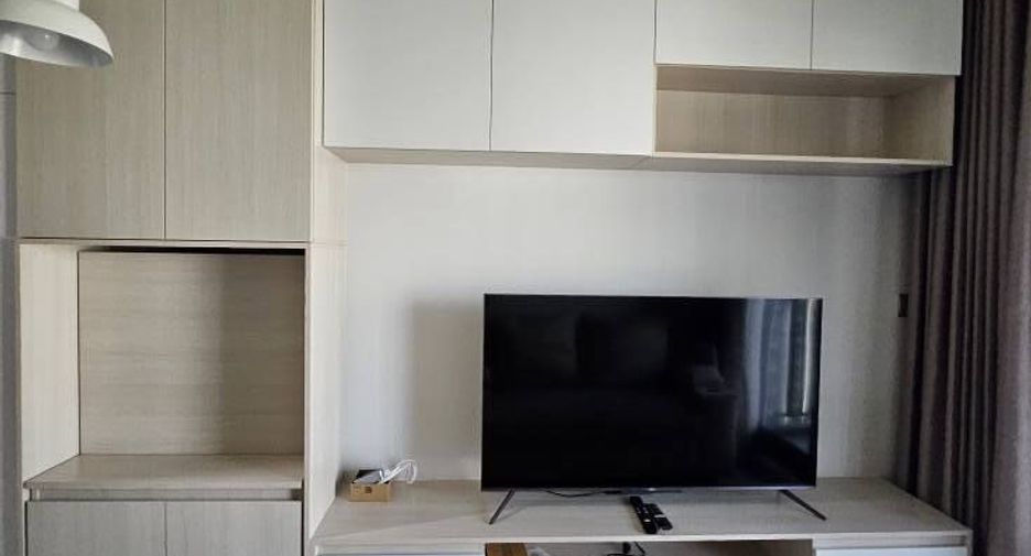 For rent 1 bed condo in Huai Khwang, Bangkok
