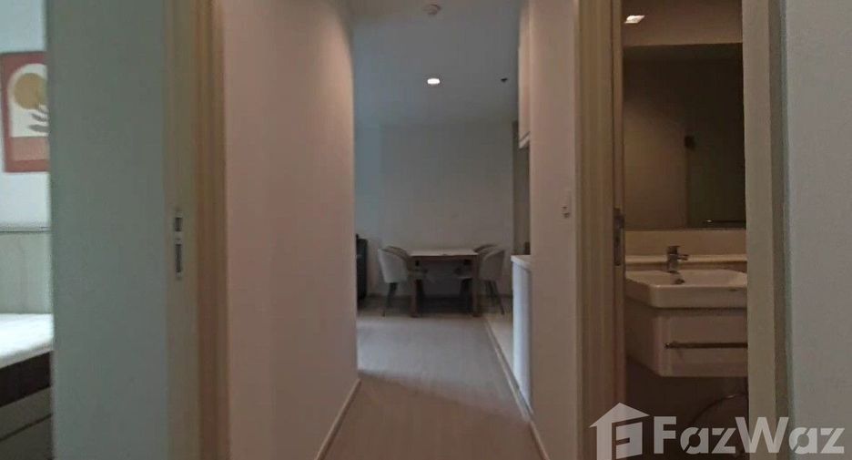 For rent 2 bedrooms condo in Pathum Wan, Bangkok