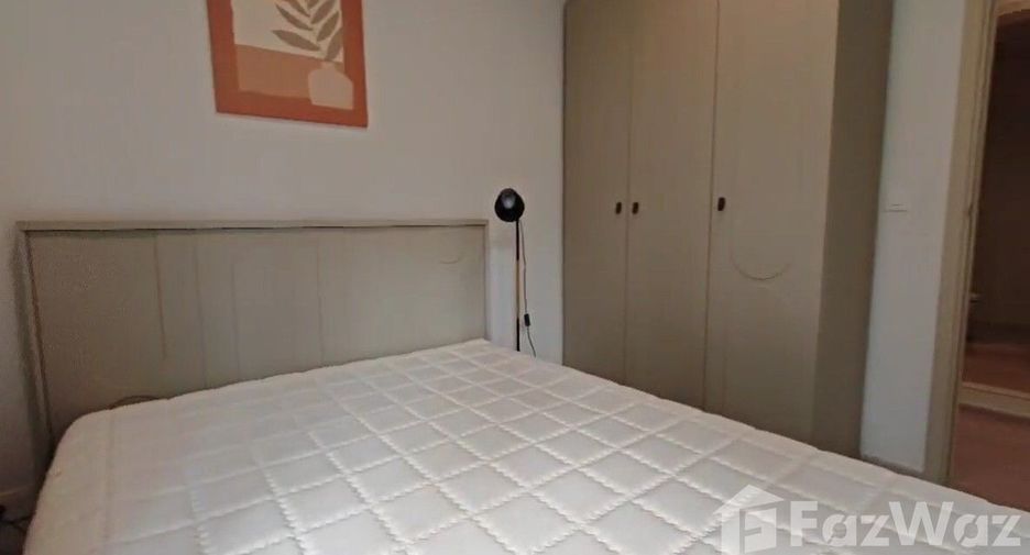 For rent 2 bedrooms condo in Pathum Wan, Bangkok