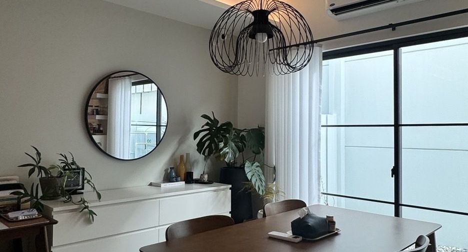 出租 3 卧室 独立屋 在 Bang Phli, Samut Prakan
