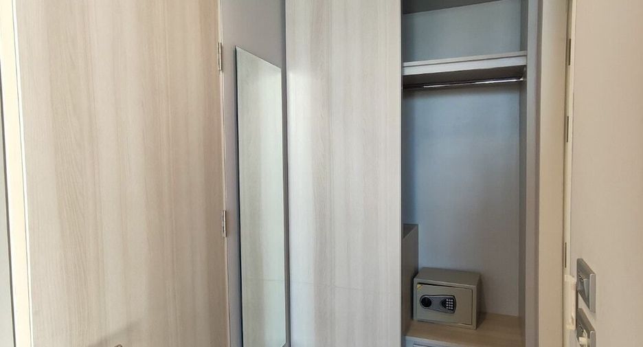 ให้เช่า 2 ห้องนอน คอนโด ใน คลองเตย, กรุงเทพฯ