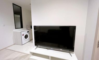 Wohnung zur Miete mit 1 Zimmer in Pathum Wan, Bangkok