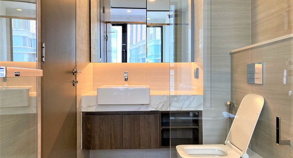 For rent 1 bed condo in Watthana, Bangkok