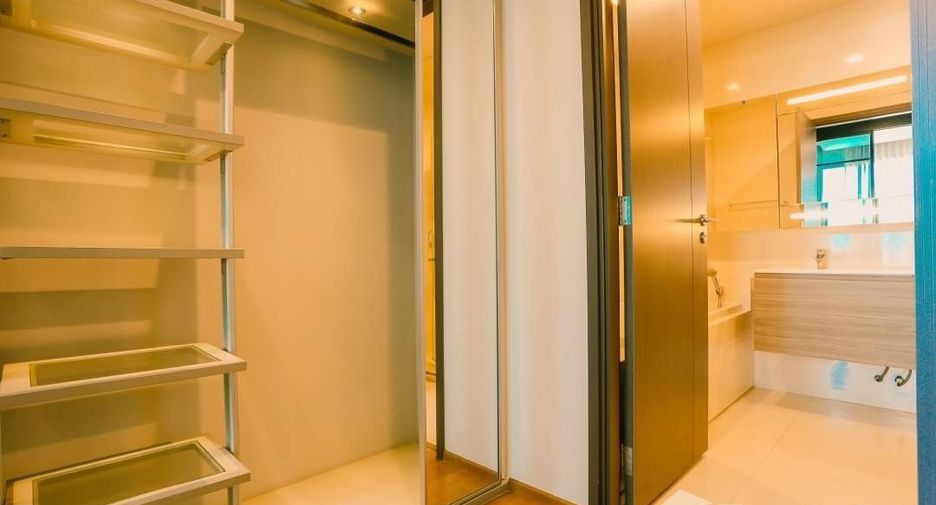 For rent 1 bed condo in Khlong Toei, Bangkok