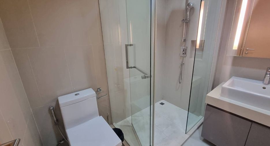 For rent 2 ベッドルーム condo in Khlong Toei, Bangkok