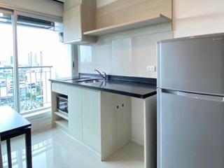 For rent 1 bed condo in Sathon, Bangkok