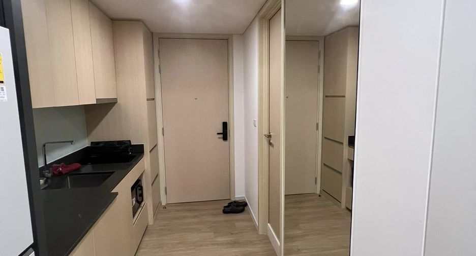 For rent 1 bed condo in Huai Khwang, Bangkok
