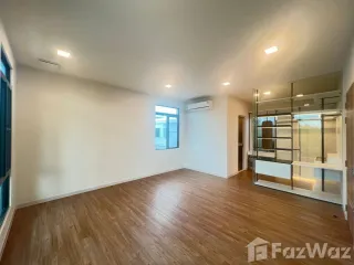 For rent 4 ベッドルーム house in Bang Phli, Samut Prakan