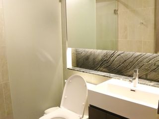 Аренда 1 кровать кондо в Кхлонг Тоеи, Бангкок