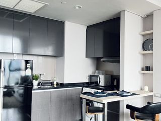 Аренда 1 кровать кондо в Кхлонг Тоеи, Бангкок