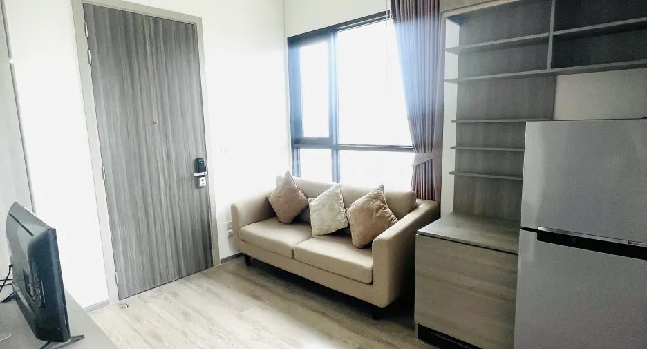 For rent 1 bed condo in Watthana, Bangkok