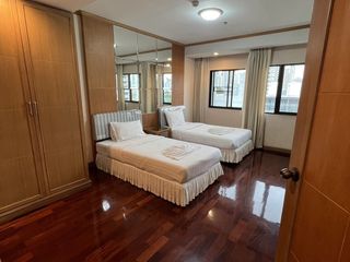 Apartamento en alquiler de 2 habitaciones en Watthana, Bangkok