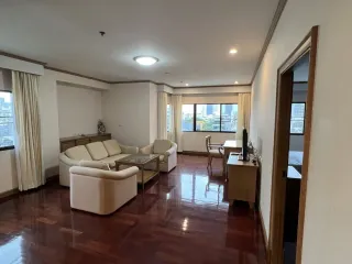 For rent 2 bedrooms apartment in Watthana, Bangkok