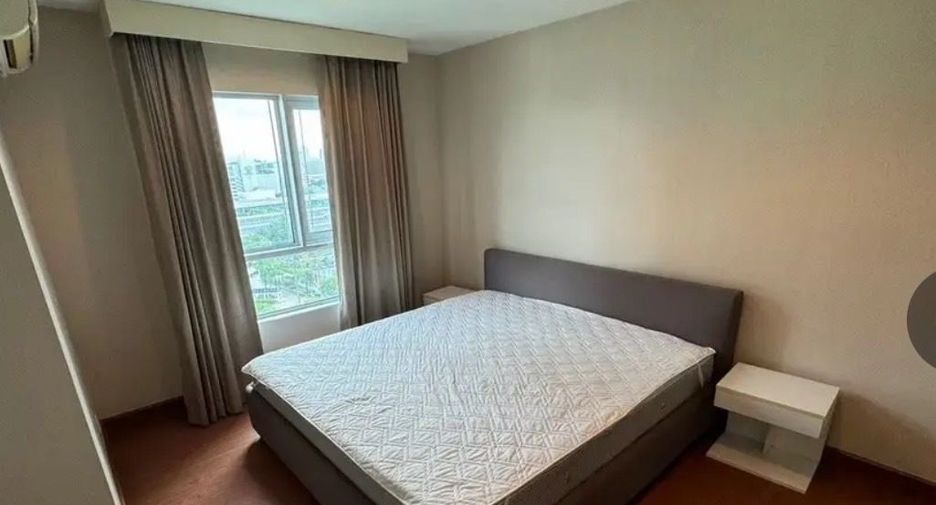 À louer 1 chambre condo à Huai Khwang, Bangkok