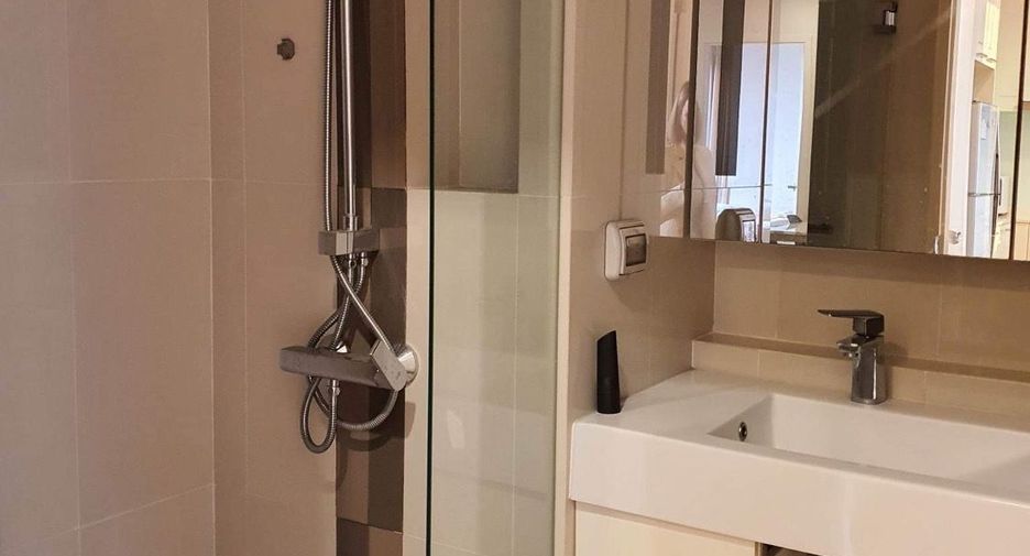 Wohnung zur Miete mit 2 Zimmer in Phra Khanong, Bangkok