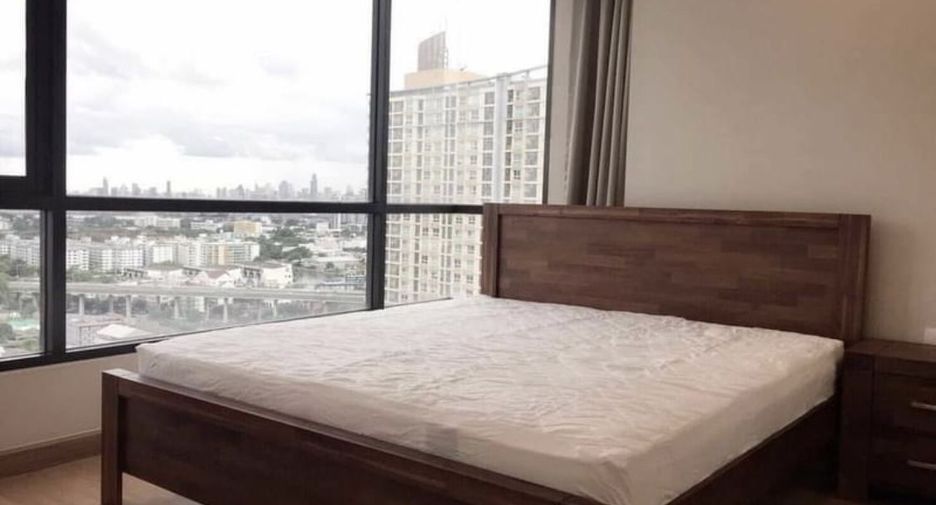 Wohnung zur Miete mit 2 Zimmer in Phra Khanong, Bangkok