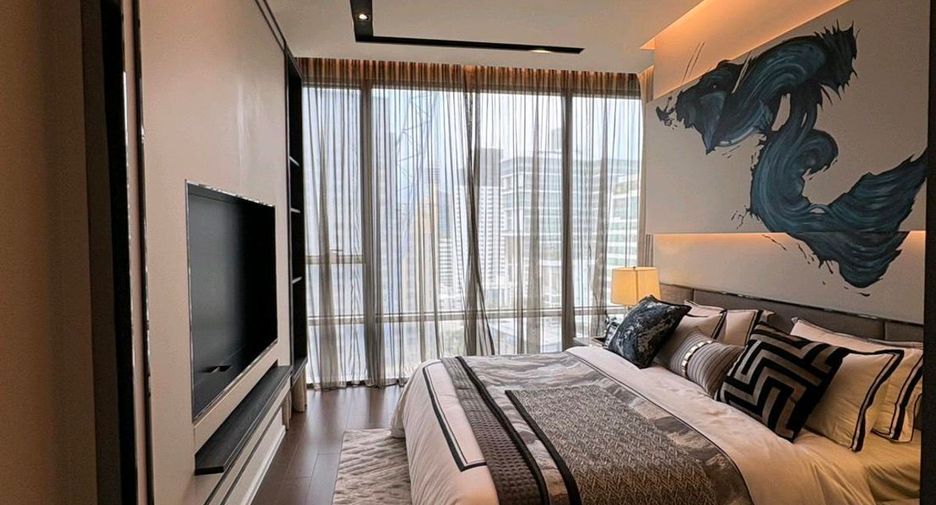 For rent 2 bedrooms condo in Watthana, Bangkok