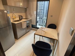 For rent 1 bed condo in Huai Khwang, Bangkok