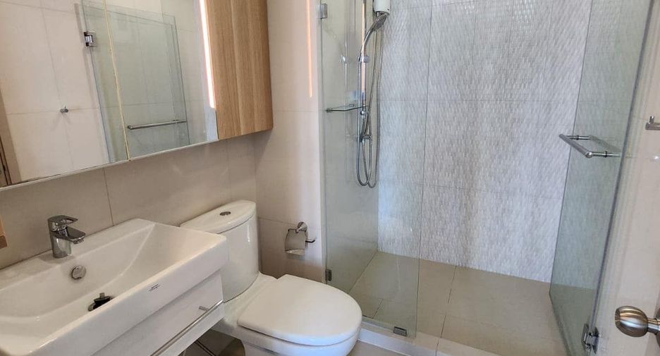 Condo en alquiler de 1 habitaciones en Khlong Toei, Bangkok