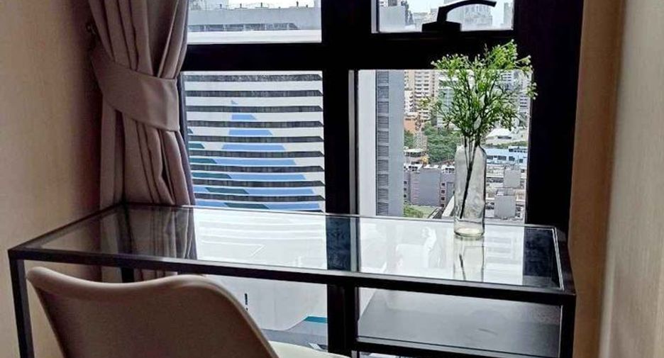 For rent 1 Beds condo in Khlong Toei, Bangkok