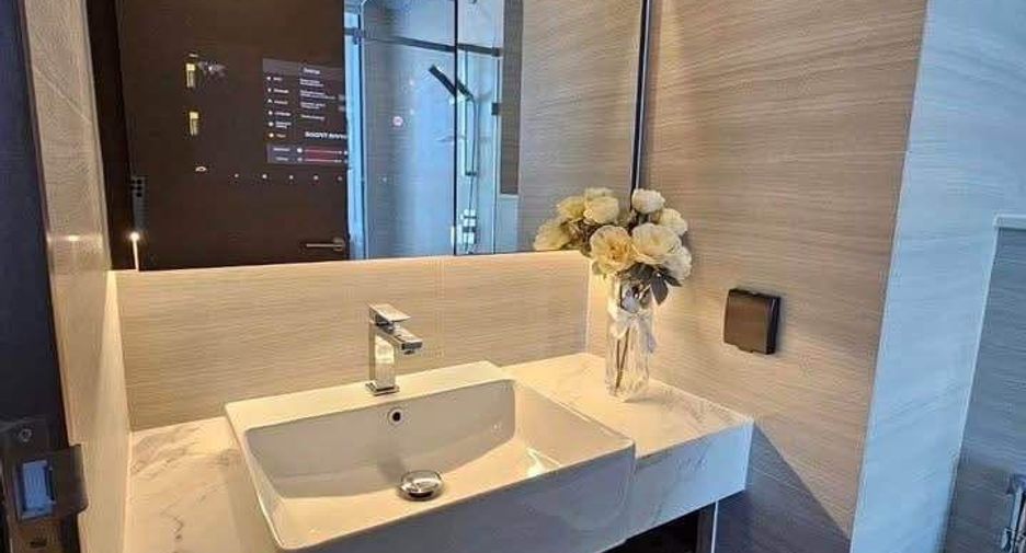 For rent 1 bed condo in Watthana, Bangkok