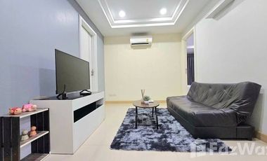 For rent 2 bedrooms condo in Wang Thonglang, Bangkok