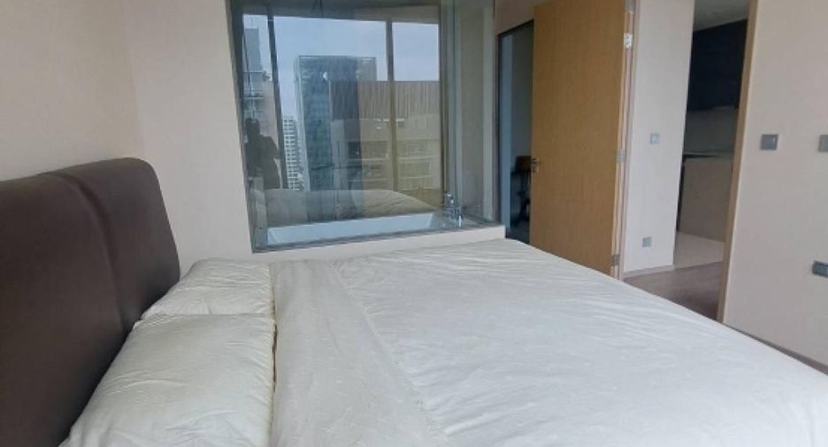 For rent 1 bed condo in Watthana, Bangkok