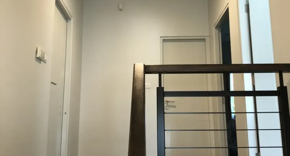 For rent 4 bedrooms house in Bangkok Noi, Bangkok