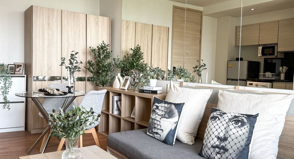 For rent 1 bed condo in Khlong Toei, Bangkok