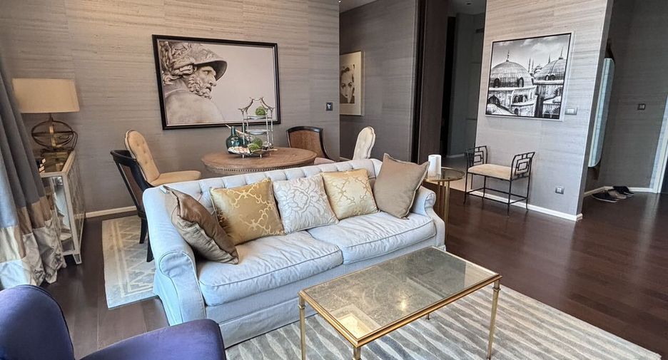 Wohnung zur Miete mit 3 Zimmer in Khlong Toei, Bangkok