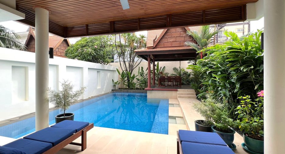 For rent 4 ベッドルーム house in Watthana, Bangkok