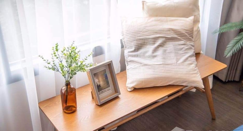 For rent 1 bed condo in Phra Khanong, Bangkok